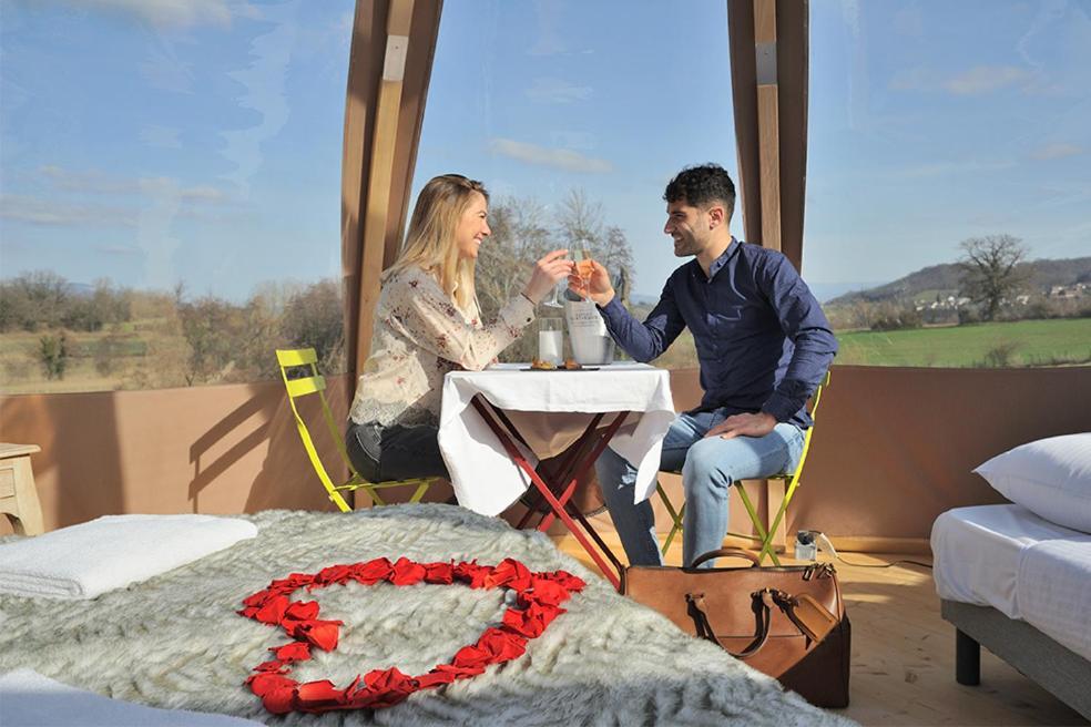 Domaine De Suzel Hotell Vignieu Exteriör bild